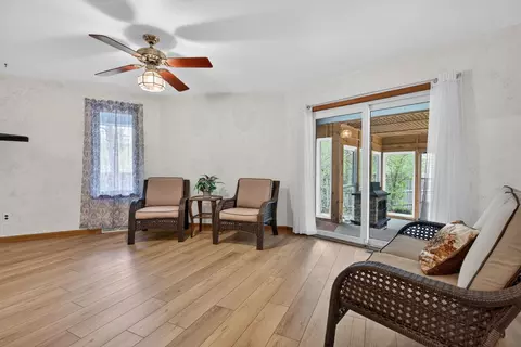 Living - 3420 Quail Ct, Morris, IL 60450 photo 6 of 6