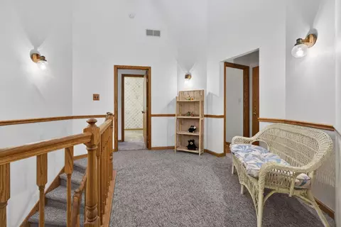 Entry Way - 3420 Quail Ct, Morris, IL 60450 photo 3 of 4