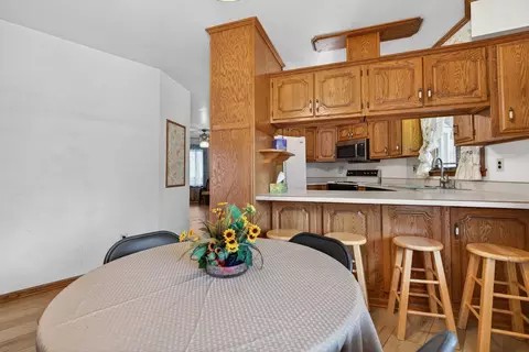 Dining - 3420 Quail Ct, Morris, IL 60450 photo 1 of 1