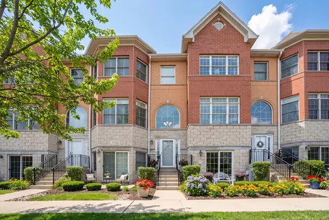 17934 Fountain Cir, Orland Park, IL 60467