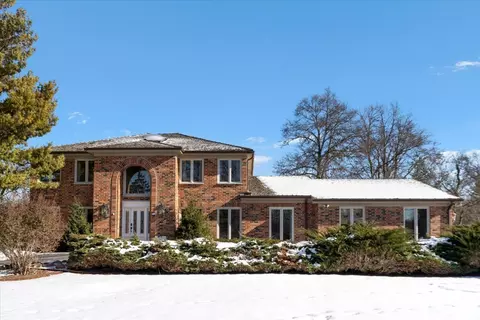 461 Clover Ave, Lake Forest, IL 60045