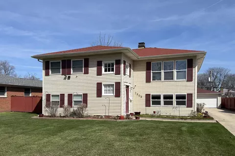 Exterior - 2808 Dove St, Rolling Meadows, IL 60008 photo 2 of 12