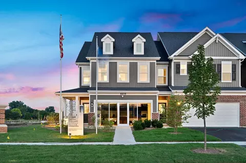 2310 Horseshoe Cir #08901, Naperville, IL 60564