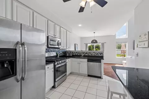 Kitchen - 21543 Eich Dr, Crest Hill, IL 60403 photo 2 of 2