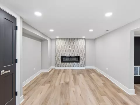 Living - 600 E 87th Pl, Chicago, IL 60619 photo 6 of 8