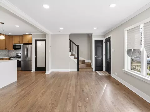 Living - 600 E 87th Pl, Chicago, IL 60619 photo 1 of 8