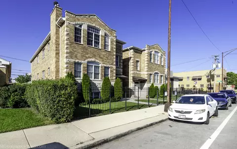 6140 W Gunnison St #3, Chicago, IL 60630