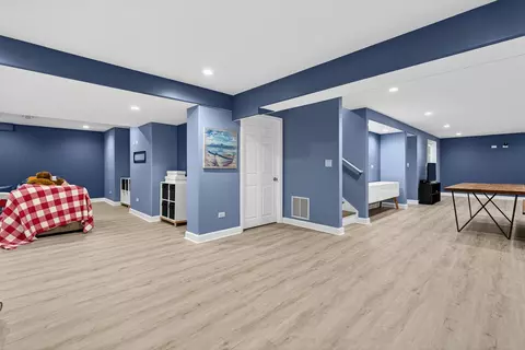Other - 5285 Shotkoski Dr, Hoffman Estates, IL 60192 photo 2 of 4