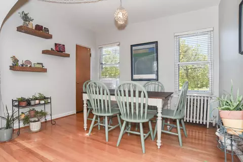 Dining - 3901 Custer Ave, Lyons, IL 60534 photo 1 of 1