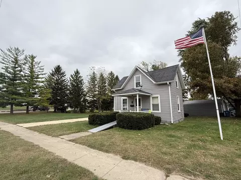 1 E Main St, Amboy, IL 61310