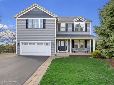 1234 Blackberry Creek Dr, Elburn, IL 60119