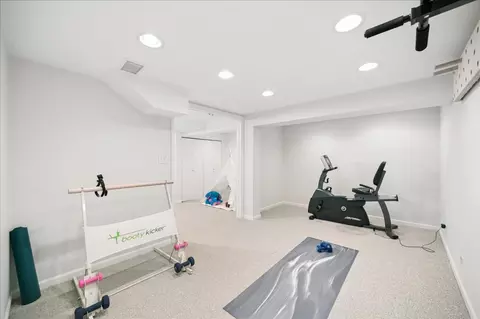 Other - 912 Hunter Rd, Wilmette, IL 60091 photo 6 of 7