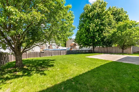 6215 Fox Ridge Dr, Plainfield, IL 60586 photo 2