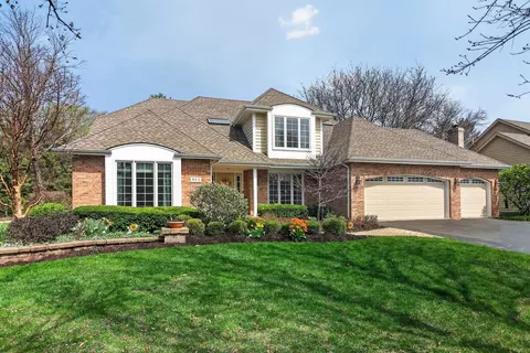 915 Rock Spring Rd, Naperville, IL 60565