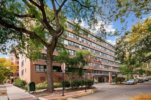 2300 N Commonwealth Ave #7H, Chicago, IL 60614