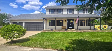 908 Edgewood Dr, Mahomet, IL 61853