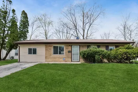 2117 217th St, Sauk Village, IL 60411