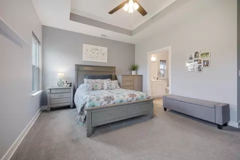 Bedroom - 3650 Reddington Cir, Elgin, IL 60124 photo 2 of 3