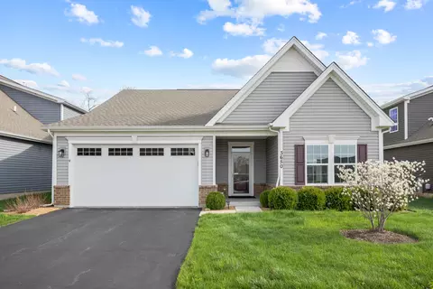 3650 Reddington Cir, Elgin, IL 60124