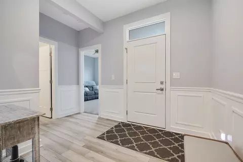 Entry Way - 3650 Reddington Cir, Elgin, IL 60124 photo 1 of 4