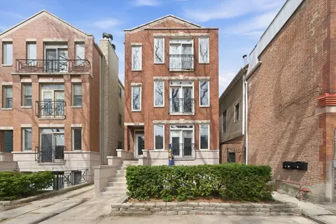 1016 W George St #2, Chicago, IL 60657
