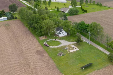 12610 N 1900 East Rd, Fairbury, IL 61739