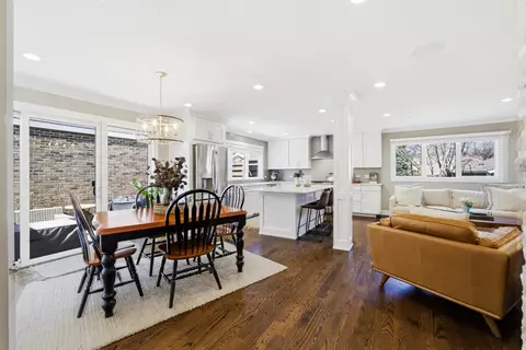 Dining - 2105 Timber Ln, Wheaton, IL 60189 photo 1 of 2