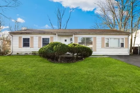 4201 Birchwood Rd, Richton Park, IL 60471