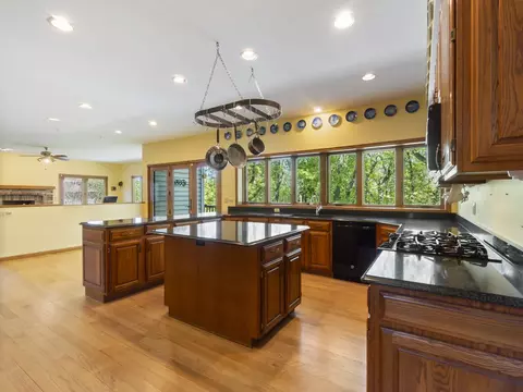 Kitchen - 2772 Glendower Ter, Elgin, IL 60124 photo 1 of 3