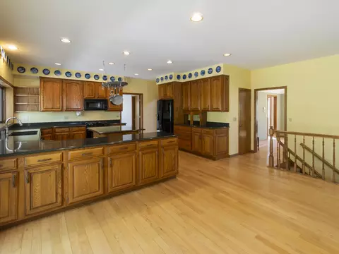 Kitchen - 2772 Glendower Ter, Elgin, IL 60124 photo 3 of 3