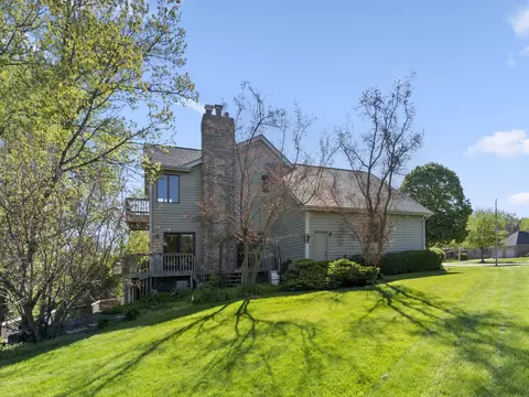 Exterior - 2772 Glendower Ter, Elgin, IL 60124 photo 6 of 9