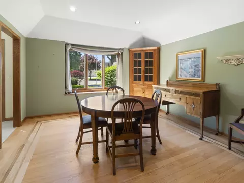 Dining - 2772 Glendower Ter, Elgin, IL 60124 photo 2 of 2