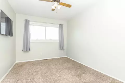 Bedroom - 1715 King Dr #C, Normal, IL 61761 photo 4 of 5