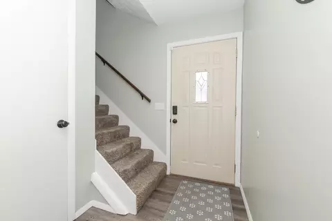 Entry Way - 1715 King Dr #C, Normal, IL 61761 photo 2 of 2
