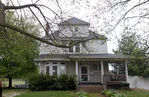 1142 E Broadway St, Monmouth, IL 61462