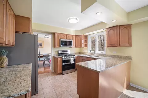Kitchen - 134 Amherst Dr, Bartlett, IL 60103 photo 1 of 3