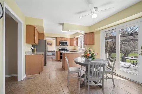 Kitchen - 134 Amherst Dr, Bartlett, IL 60103 photo 2 of 3