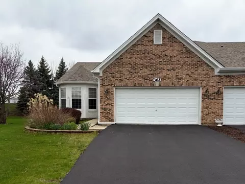 362 Woodhill Dr, Carol Stream, IL 60188