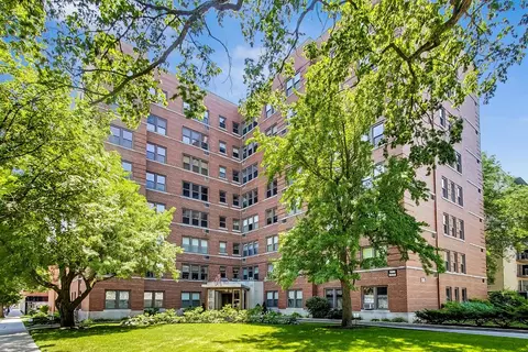 1585 Ridge Ave #505, Evanston, IL 60201