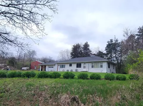 2569 E 22nd Rd, Marseilles, IL 61341