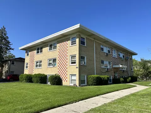 10931 S Lloyd Dr #1C, Worth, IL 60482