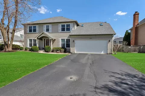 3916 Nighthawk Ct, Naperville, IL 60540