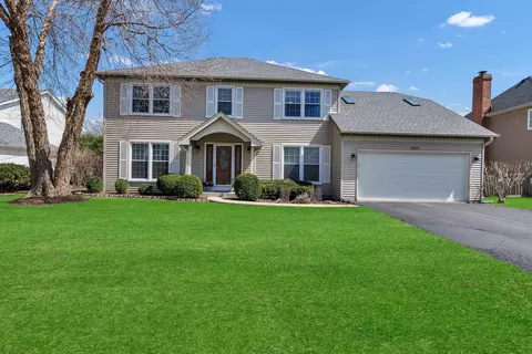 Exterior - 3916 Nighthawk Ct, Naperville, IL 60540 photo 2 of 6