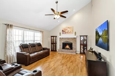Living - 3916 Nighthawk Ct, Naperville, IL 60540 photo 3 of 3