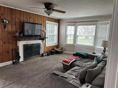 Living - 627 Genesee Ave, Morrison, IL 61270 photo 1 of 1