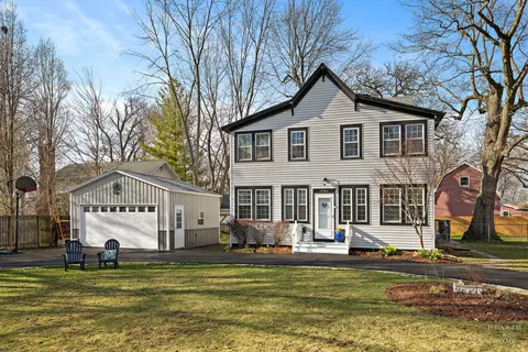 18924 W Roosevelt Rd, Lake Villa, IL 60046