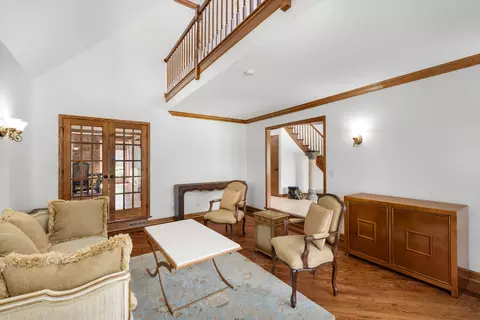 Other - 910 Red Fox Ln, Oak Brook, IL 60523 photo 2 of 5