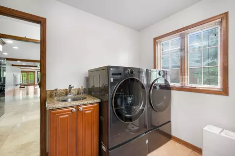 Other - 910 Red Fox Ln, Oak Brook, IL 60523 photo 3 of 5