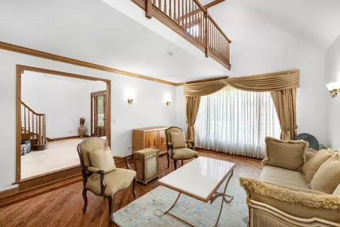 Living - 910 Red Fox Ln, Oak Brook, IL 60523 photo 1 of 2