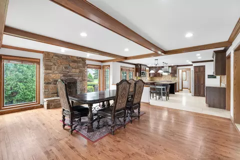 Dining - 910 Red Fox Ln, Oak Brook, IL 60523 photo 1 of 2